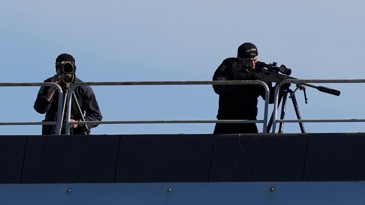 Hráče musí hlídat i odstřelovači. Itálie se před bojem o MS obává hrozby